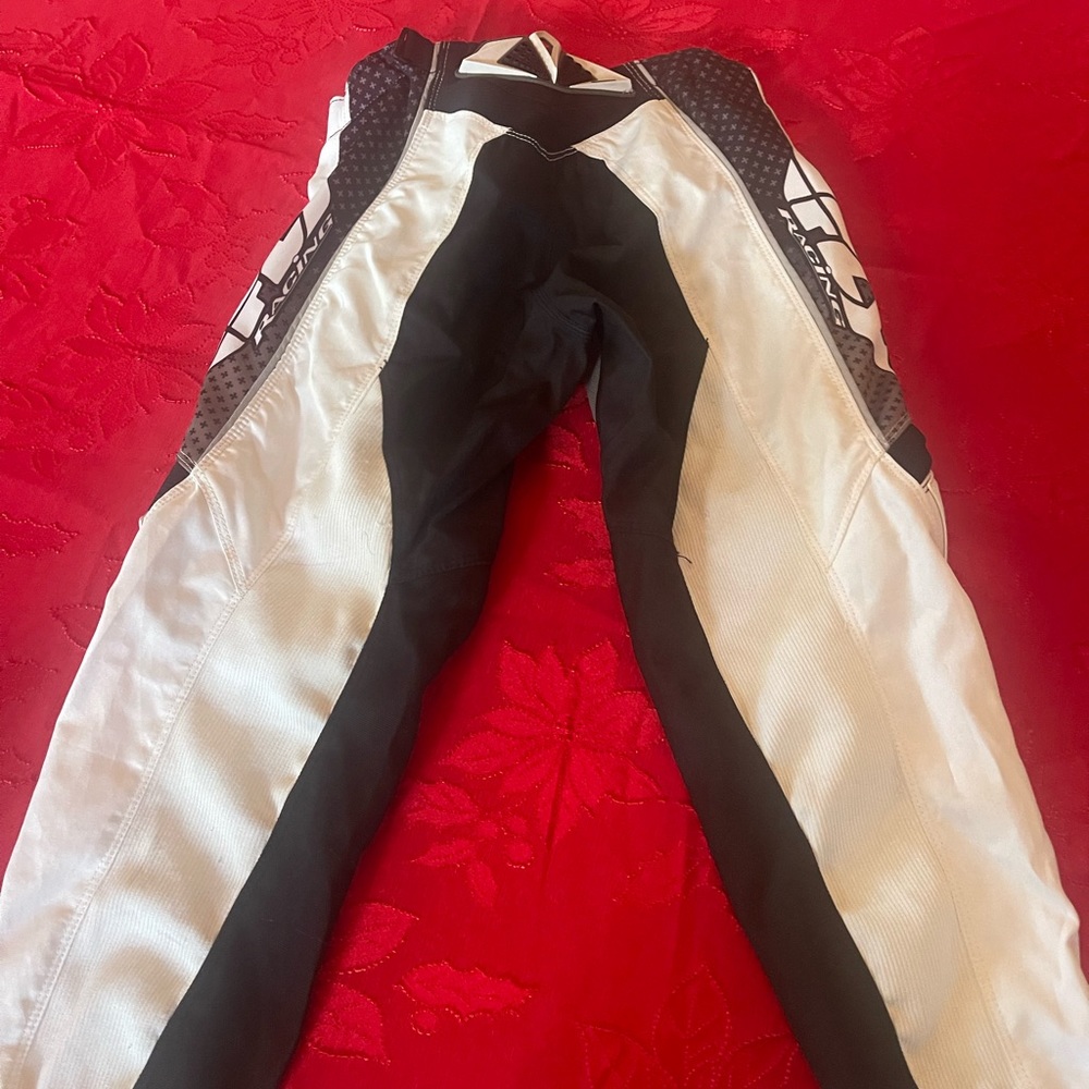 Riding pants - Picture 2 of 4